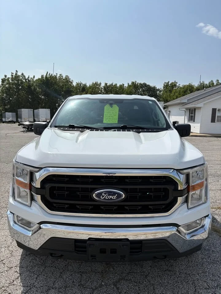 2021 Ford F-150 XLT, photo 4 of 6