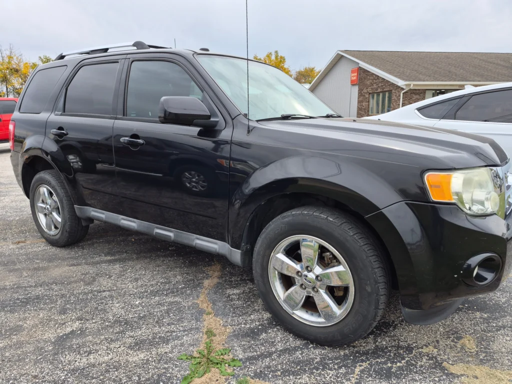 2009 Ford Escape Limited, photo 6 of 12