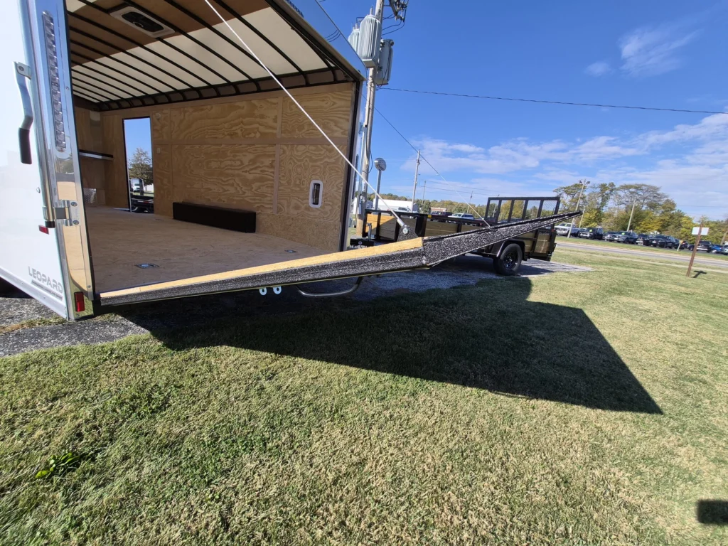 2027 Haul-About 8.5x20 8.5x20 LANDSCAPE PRO W/FUEL DELIVERY SYSTEM Enclosed Cargo Trailer, photo 11 of 20